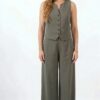 Maxi Palazzo con una pinza
