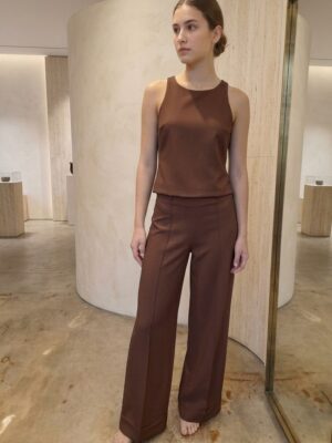 Top largo cruzado atras